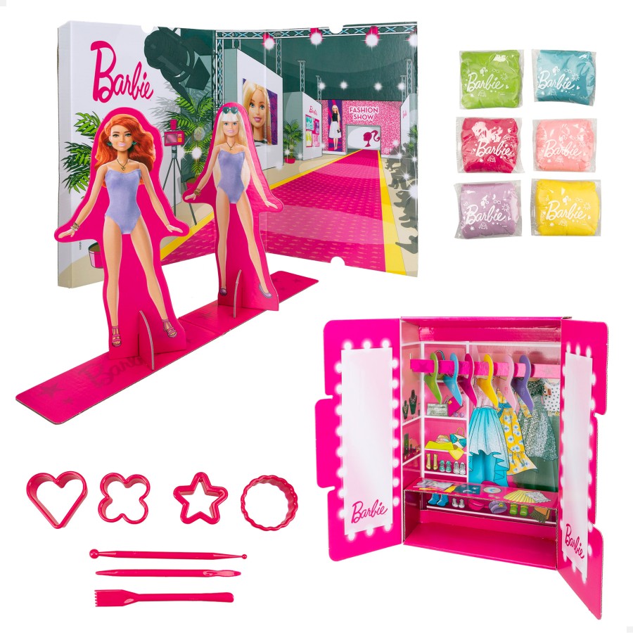 Kit Barbie de design de moda c/quarto de vestir e passarela