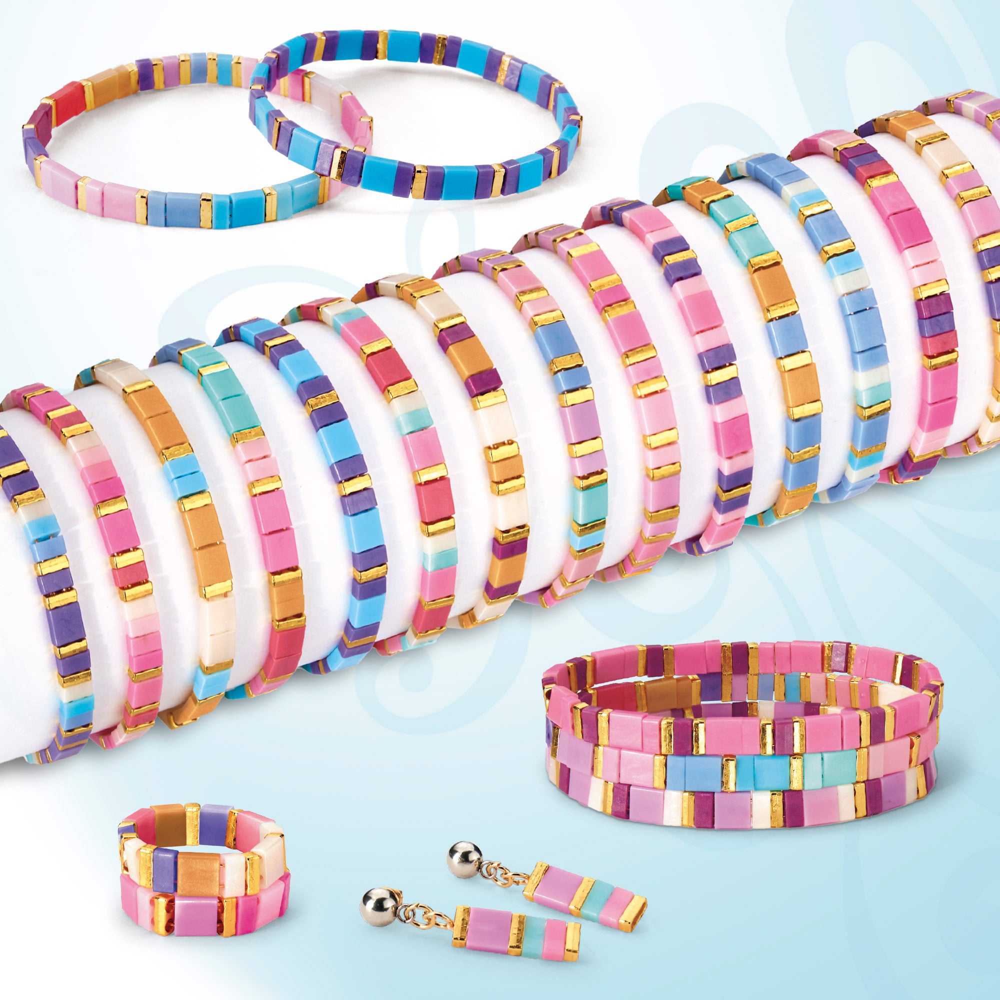 Kit Shimmer 'n Sparkle: pulseiras, brincos e anéis feitos com missangas Tila.