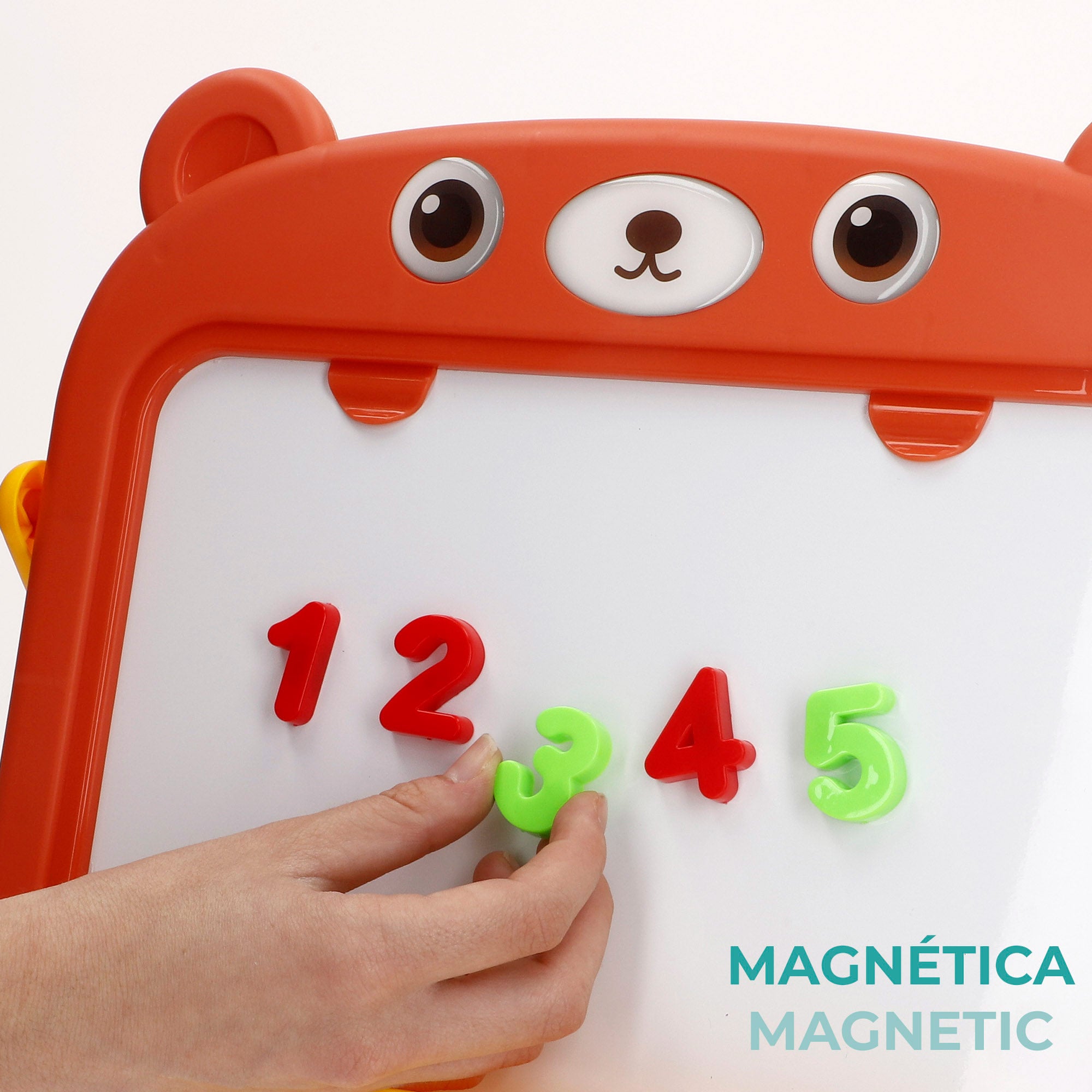 Quadro branco magnético 2 em 1 com forma de urso e acessórios da Good Idea