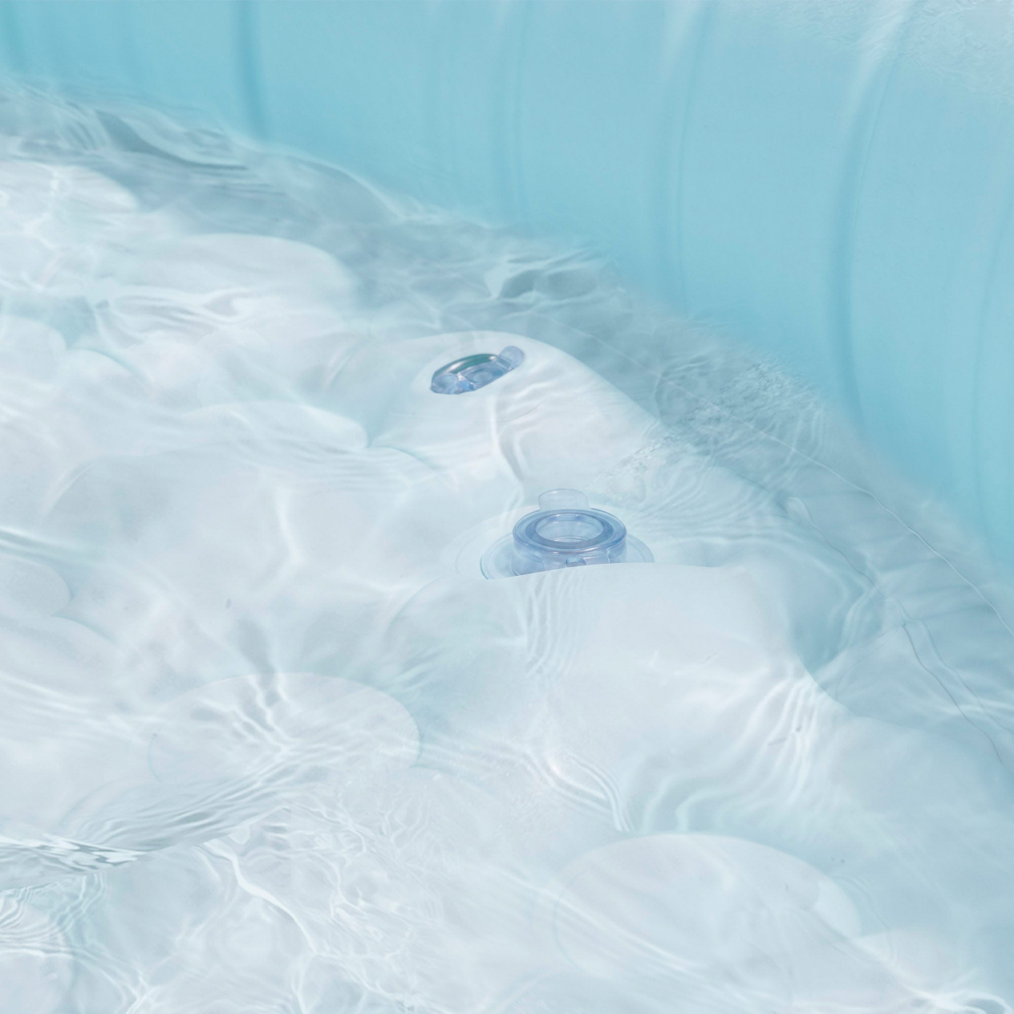 Centro de jogos insuflável em forma de tartaruga da INTEX com 100 bolas multicoloridas.