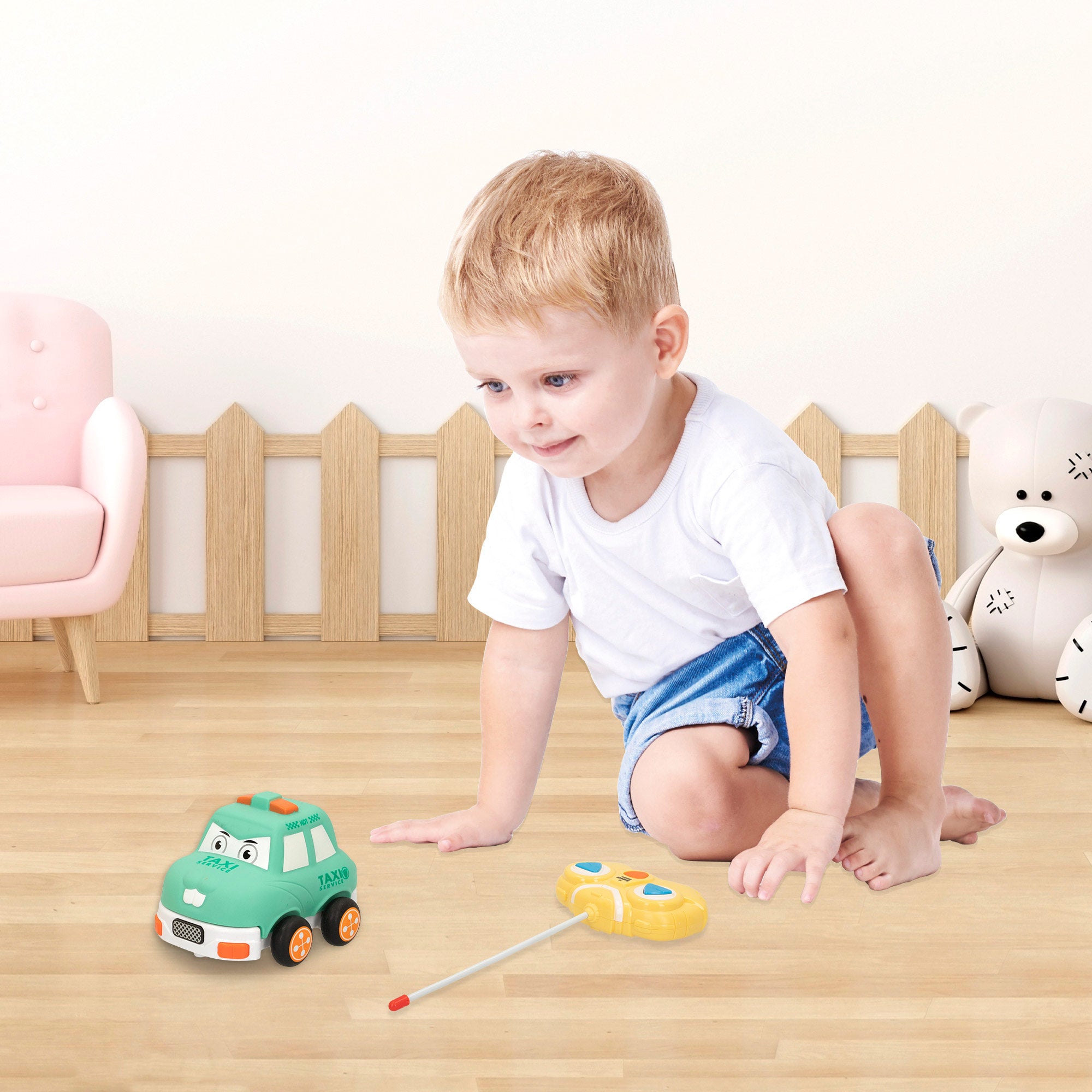 Carrinho de brinquedo para bebé com comando e luz C'baby