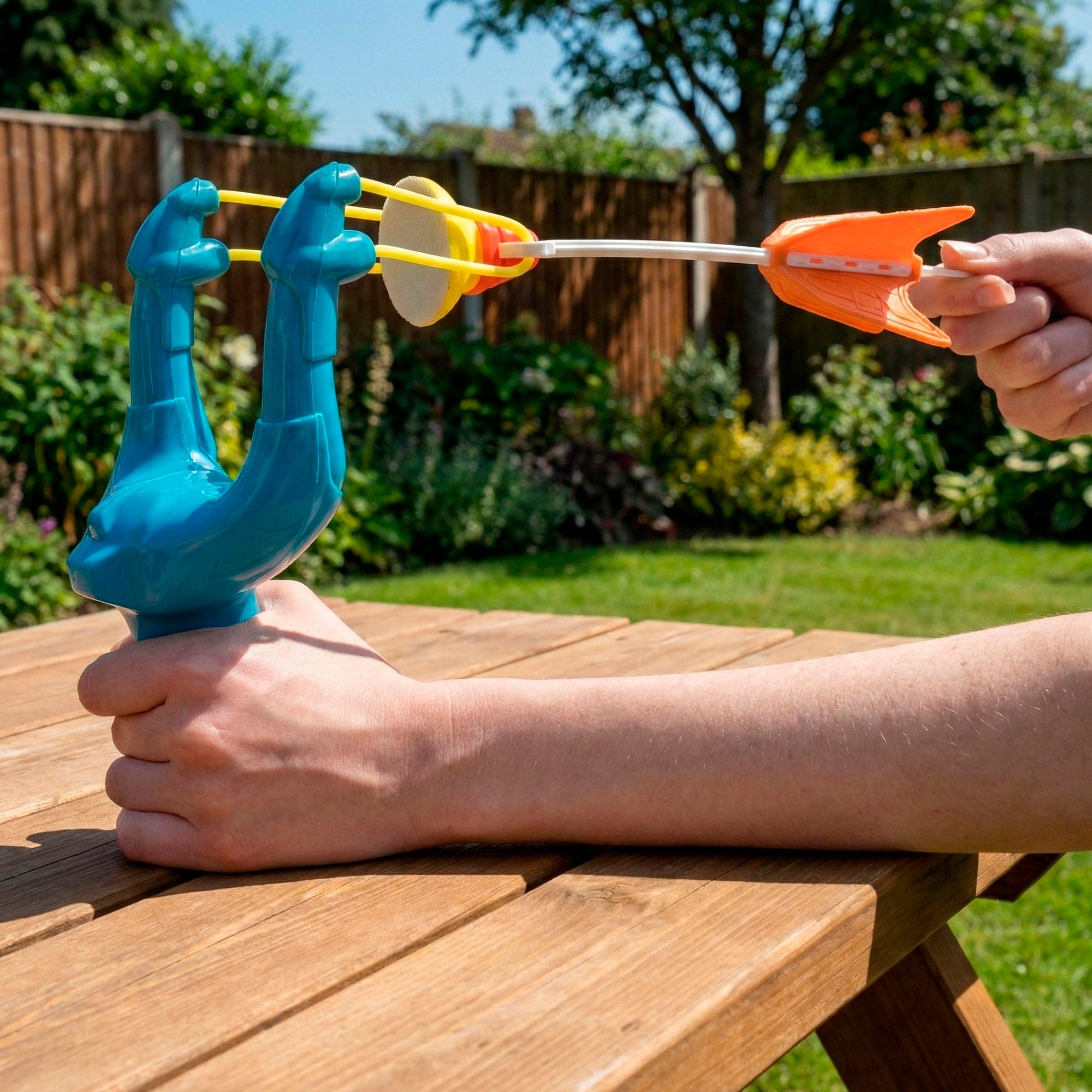 Conjunto de alvo de dardos CB Sports com lançador de dardos