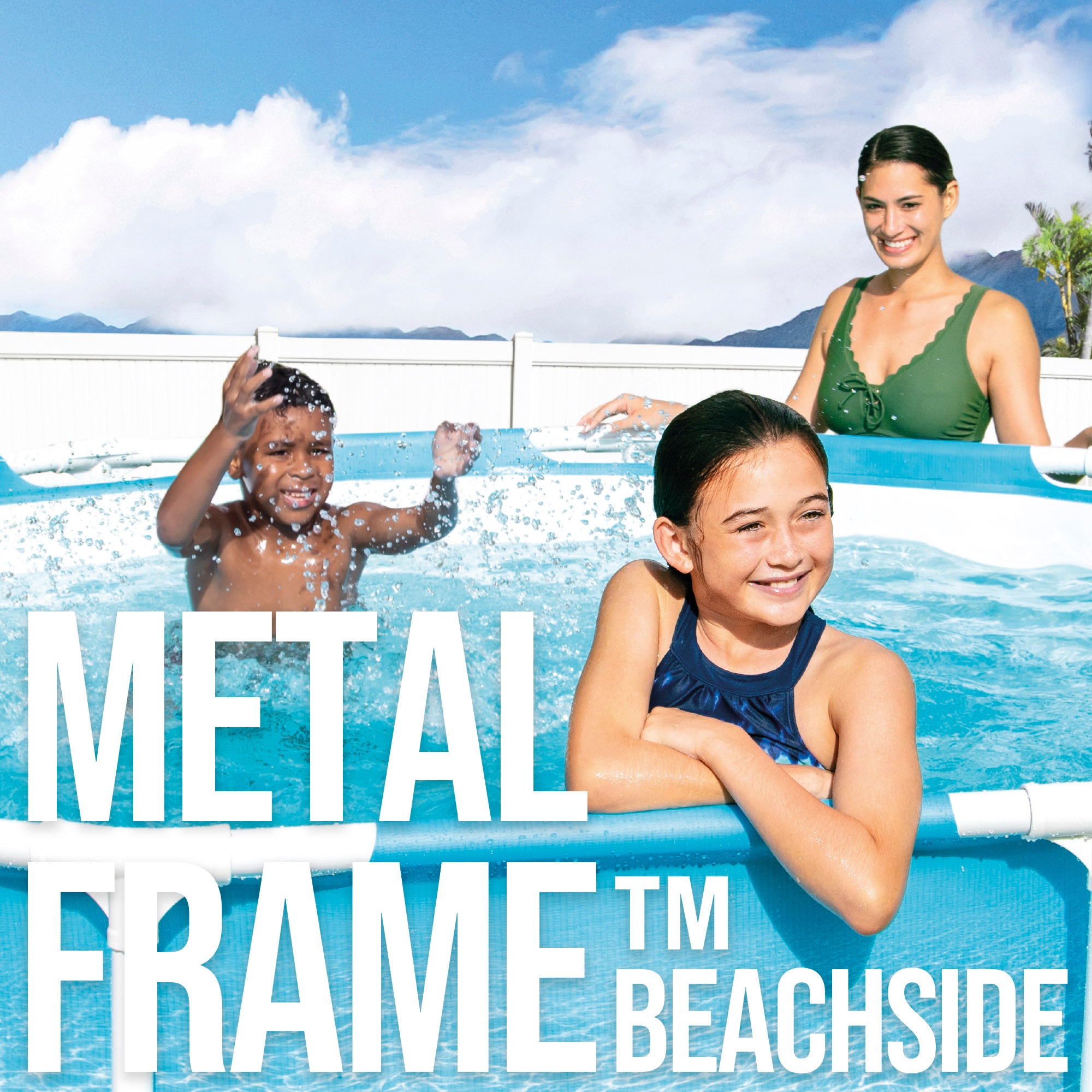 Piscina de praia desmontável redonda INTEX com estrutura metálica e bomba de filtro.