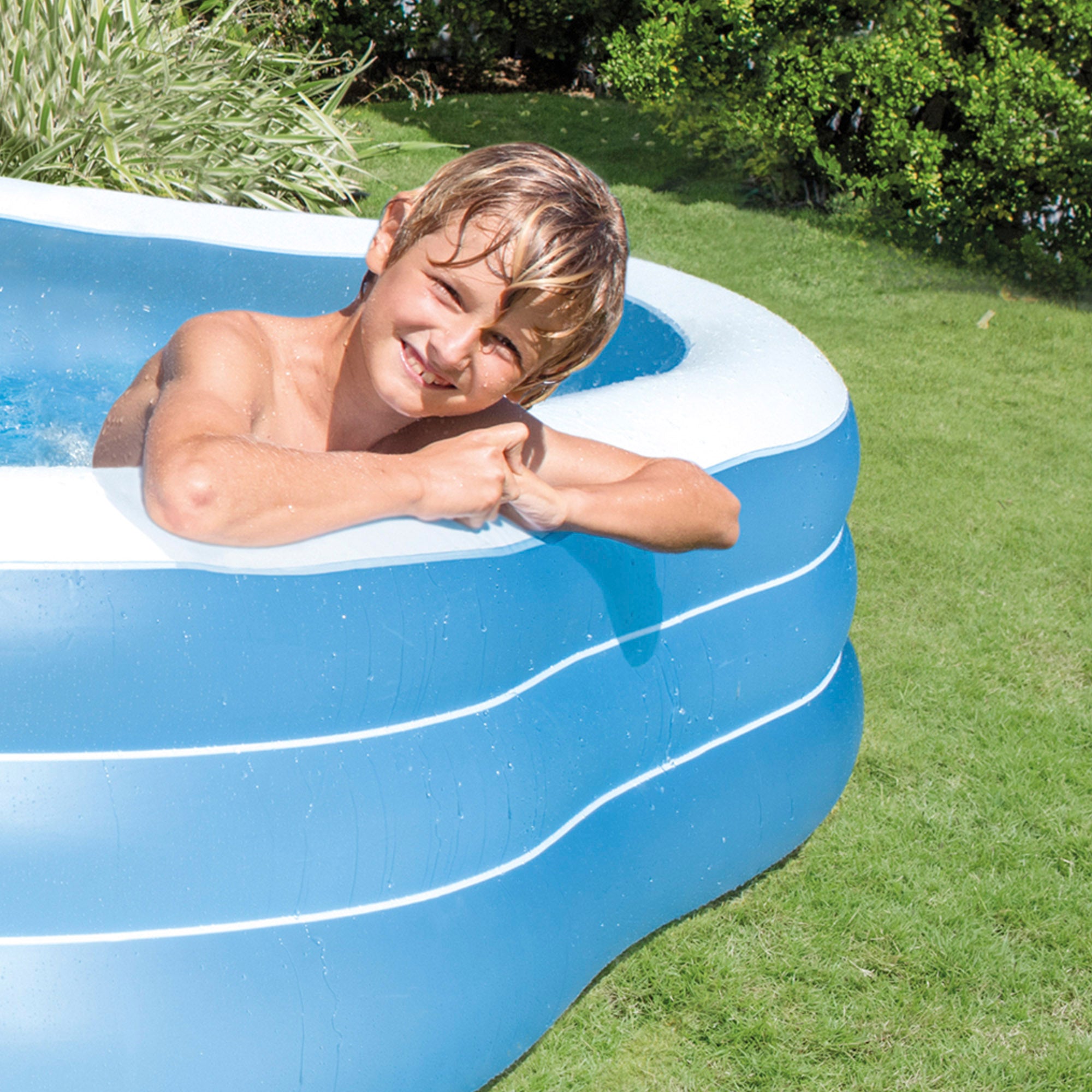 Piscina insuflável quadrada INTEX 229x229x56 cm - 1.250 litros