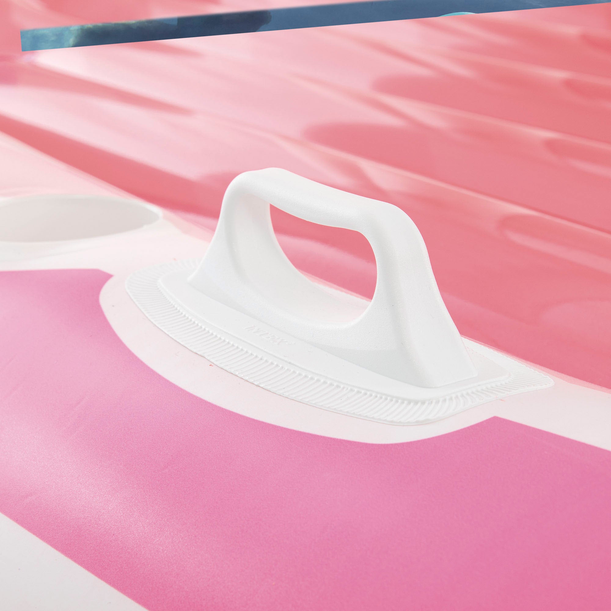 Colchão insuflável INTEX Pink Paradise com cobertura e suporte para copos