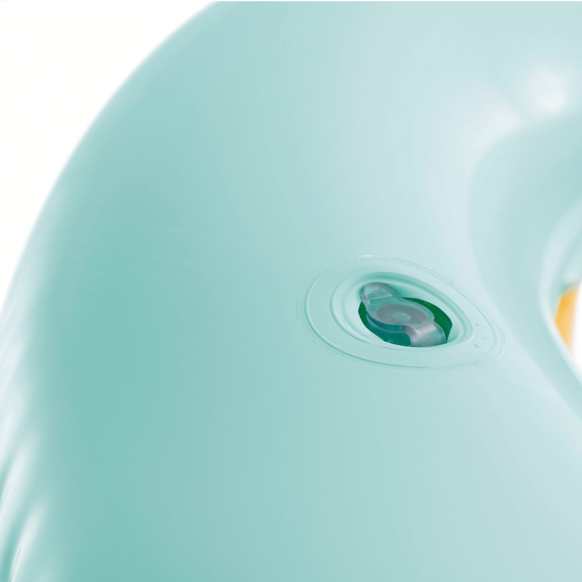 Cesto de basquetebol insuflável flutuante INTEX - 67x55 cm