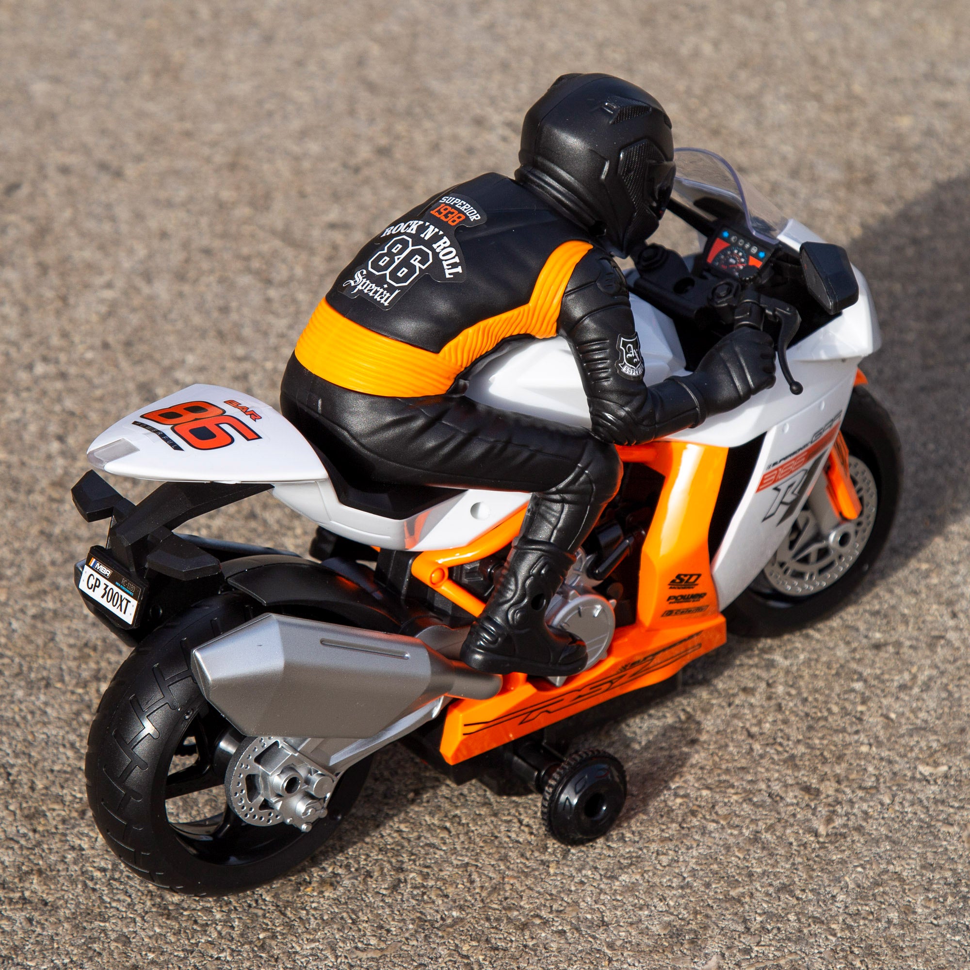 Moto radiocomandada laranja + 4 anos Speed&Go