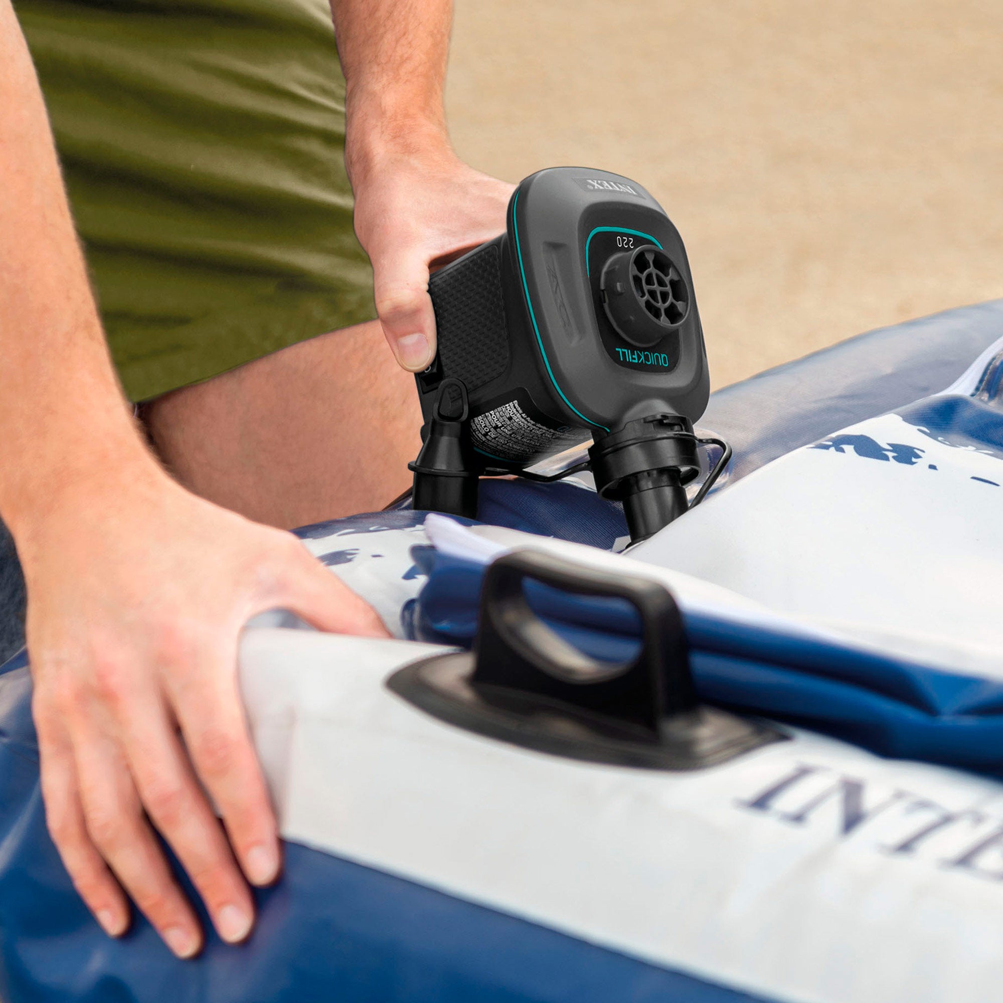 Bomba de ar elétrica reversível INTEX com bicos 220-240V