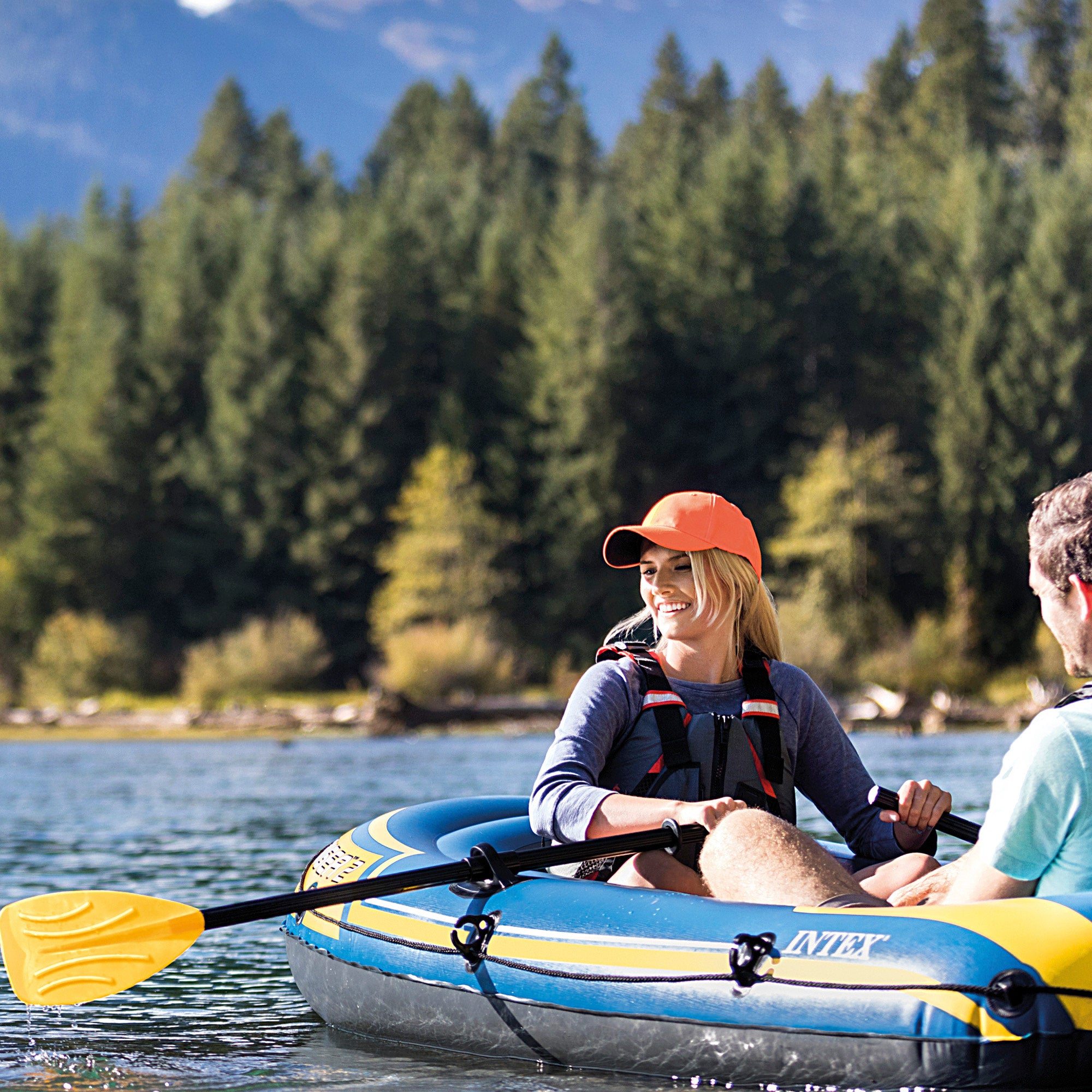 Bote insuflável INTEX Challenger 2 com remos - 236 x 114 x 41 cm