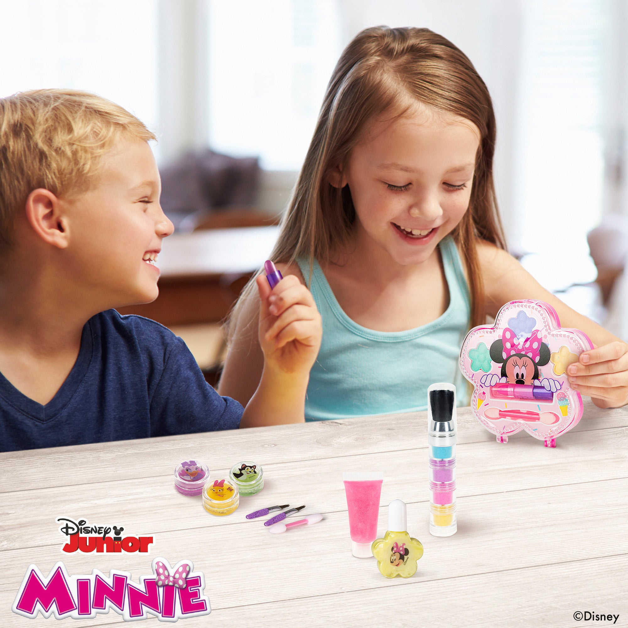 Conjunto de maquilhagem da Minnie Mouse com acessórios