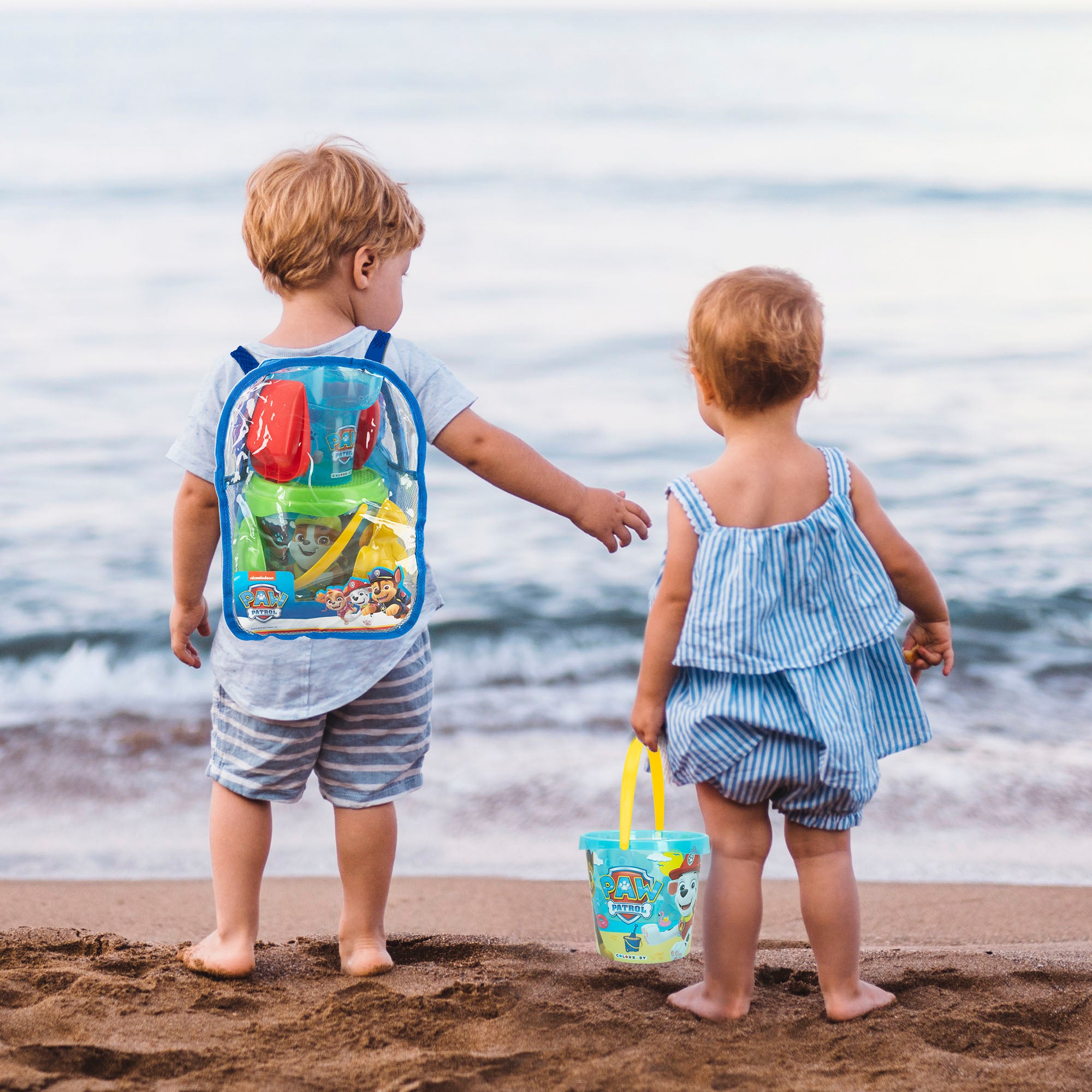 Conjunto de Balde de Praia Patrulha Pata com Acessórios e Mochila para Transporte