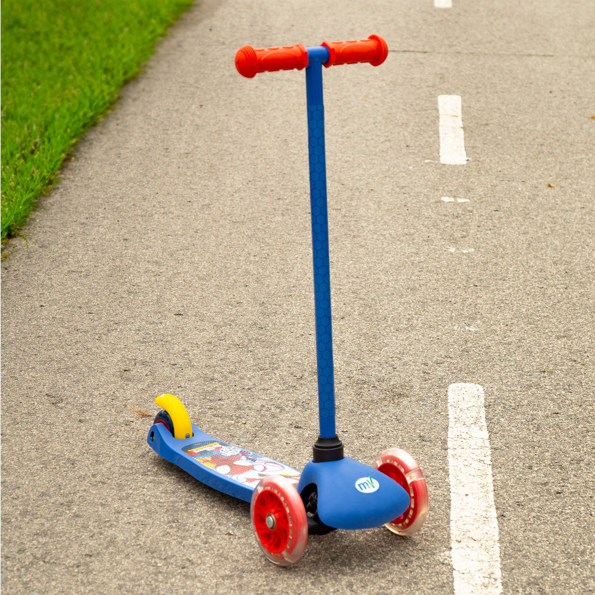 Trotinete Spidey de 3 rodas, peso máximo de 20 kg, com luzes e travão.